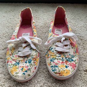 JCP K9 Flower Patterned Shoes